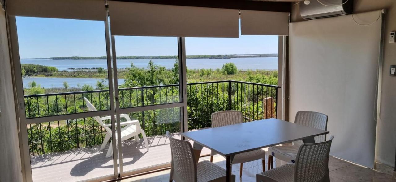 Casa vista al Rio Parana Vuelta de Obligado San Pedro  Exterior foto