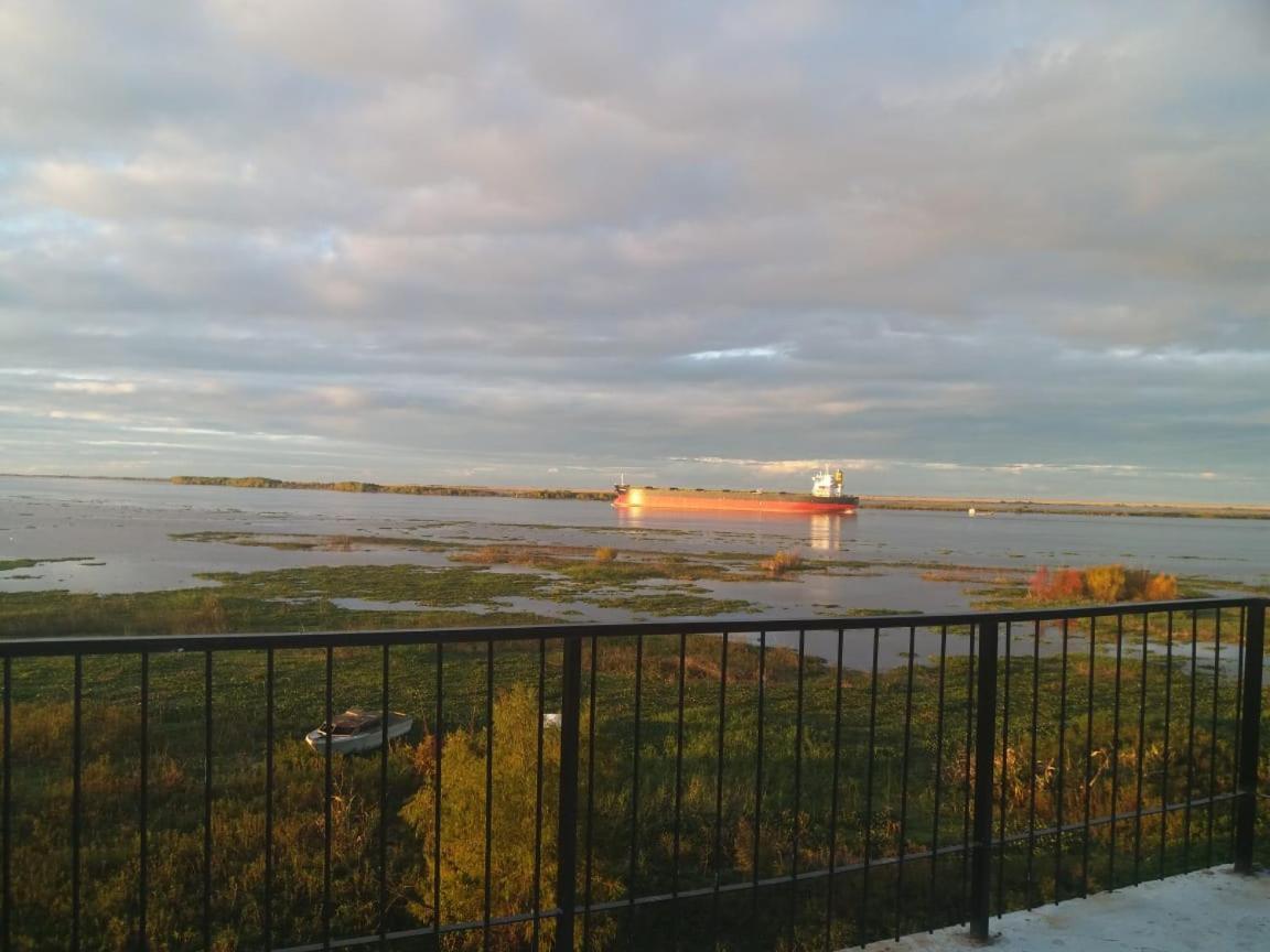 Casa vista al Rio Parana Vuelta de Obligado San Pedro  Exterior foto